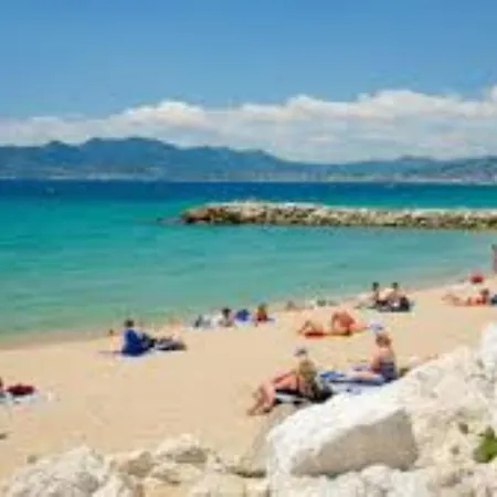 Le Castille - A Deux Pas Des Plages Cannes